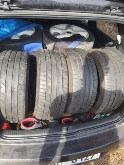 Letní pneu 205/40 r17 - 2
