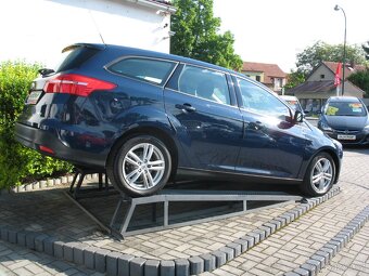Focus combi 1,0 GTDi-74 kW, 139.000,-Kč - 2