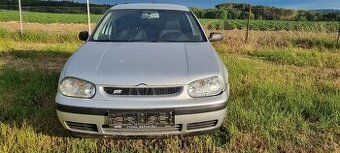 VW Golf 4 Náhradní díly Alternator, vaha vzduchu, alu kola - 2