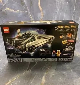 LEGO Creator Expert 10300 Stroj času - 2