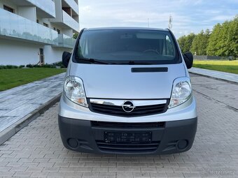 OPEL VIVARO 2.0CDTI 84KW LONG BUS 9 MÍST R.V.2014 - 2