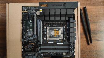 ASUS TUF GAMING B650M-E WIFI - 2