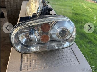 Golf 4 Xenony - 2