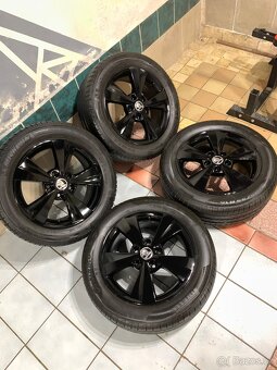 Alu kola Škoda R16 5X112 LETNÍ PNEU 205/55 R16 100% Vzorek - 2