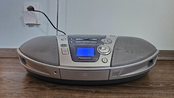 Radiomagnetofon s CD cobra PANASONIC RX-ES 29 TOP STAV - 2