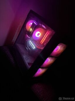 V ZÁRUCE Herní PC RTX 4070 SUPER - 2