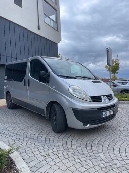 Renault Trafic - 2