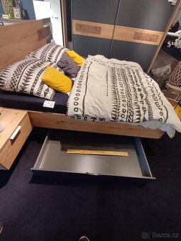 Kompletní manželská postel - 2