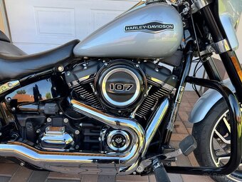 Harley Davidson Softail Sport Glide 107 - 2