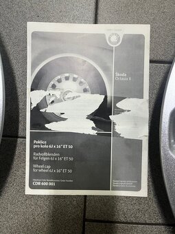 Poklice 16” 2 ks škoda - 2