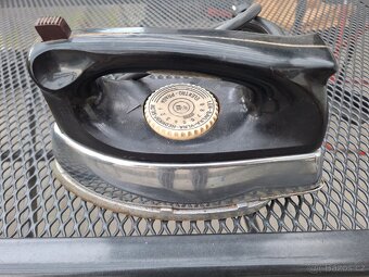 Stará žehlička - 2