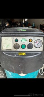 Vysavač průmyslový - 2