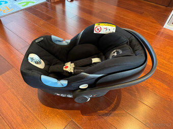 Autosedačka + báze Cybex Aton M - 2