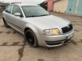 Škoda Superb 1 - 2