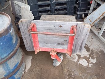 vozík na dřevo-prodám - 2