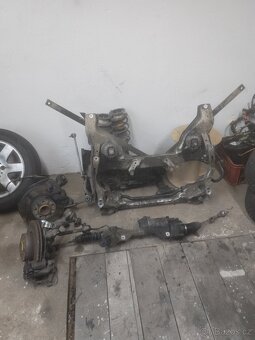 Bmw e91 nápravy - 2