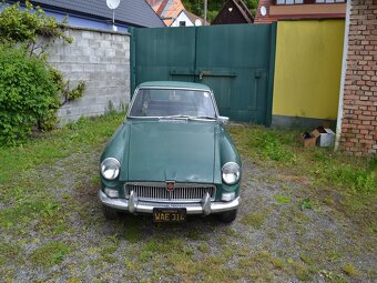 MGB GT 1800 - 2
