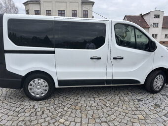 Opel vivaro 1.6 92kw 9 míst - 2