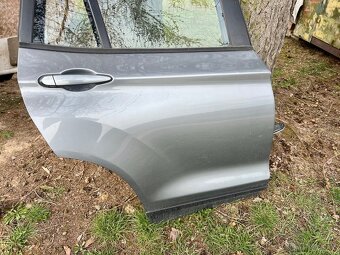 BMW X3 F25 zadní dveře - 2
