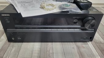 ONKYO HT-R693 - 2