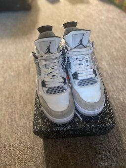 Air Jordan 4 retro vel.44 - 2