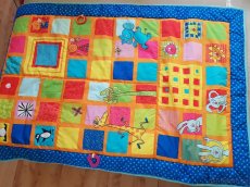 Hrací deka s hrazdou Taf Toys "Zvídálek" - 2