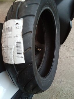 Zadní pneu skútr 140/70 R16, nepoužitá. - 2