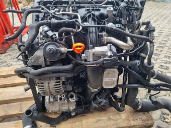 Motor 2,0 tdi 103kw Typ: CFH jako nový TOP - 2