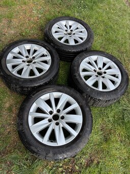 Prodám ALU kola VW Passat 215/55 R16 - 2