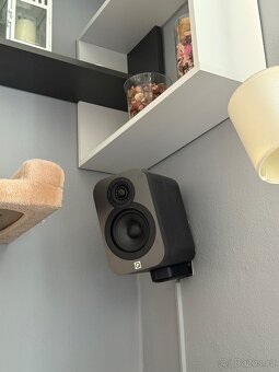 Q Acoustic 3010 + Q Acoustic 3090c + PROSON RUMBLE R-10 - 2