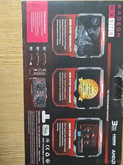 Grafická karta Asusu RX 570 4GB - 2