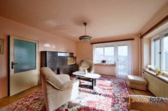 Prodej rodinného domu 238 m², pozemek 692 m² - 2
