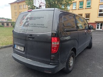 Hyundai H1 - 2