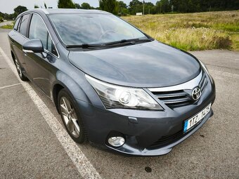 Toyota Avensis 1.8 VVTi 108kw - 2