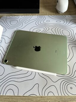 iPad Air 4 - 2