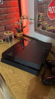 PlayStation 4 500GB - 2