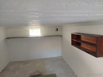 Pronajmu garáž v Jičíně na Čeřovce - 2