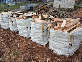Palivové dřevo štípané - 2