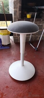 BAROVÁ ŽIDLE UFO - 2