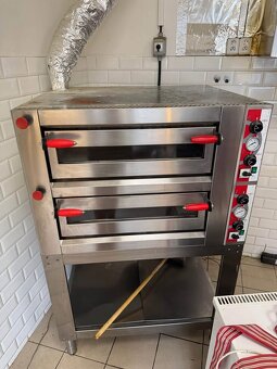 Pizza Pec Pizza Group M8 - 2