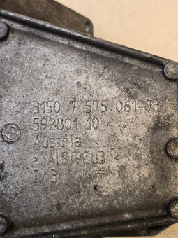 BMW držák a ložisko poloosy F10, F11 etc, 31507575060 - 2