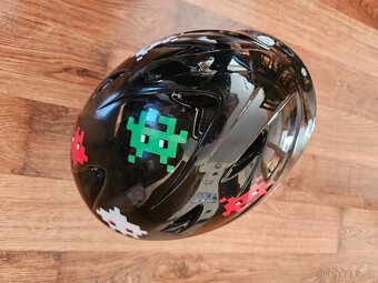 Dětská lyžařská helma UVEX 48-52 - 2