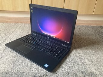 Dell Latitude 5580 i5 / 8GB / SSD / FHD – levně - 2