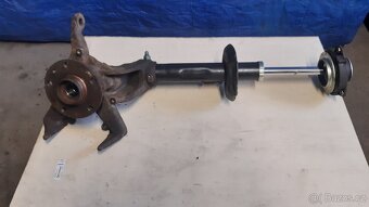 Škoda Octavia 2 těhlice - 2