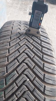 Prodám 2 x pneu Continental 185/60/15 - 2