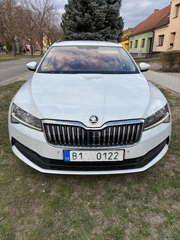 Škoda Superb 3 2.0 tdi manuál - 2