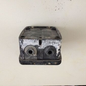 Třífázový tlačný vypínač - 2