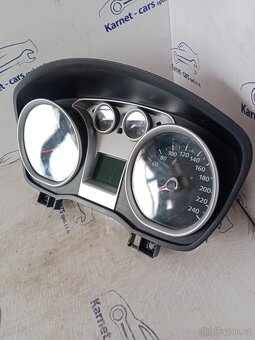 Přístrojovka-budíky z ford Focus II - 2