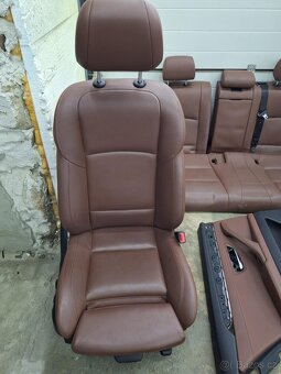 BMW F11 Interier z CZ verze - 2