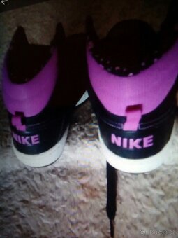 Boty zn.NIKE vel.39 - 2